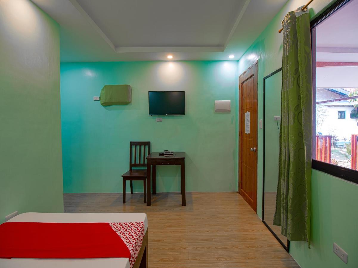 מואלבואל Oyo 777 Rn Guesthouse מראה חיצוני תמונה